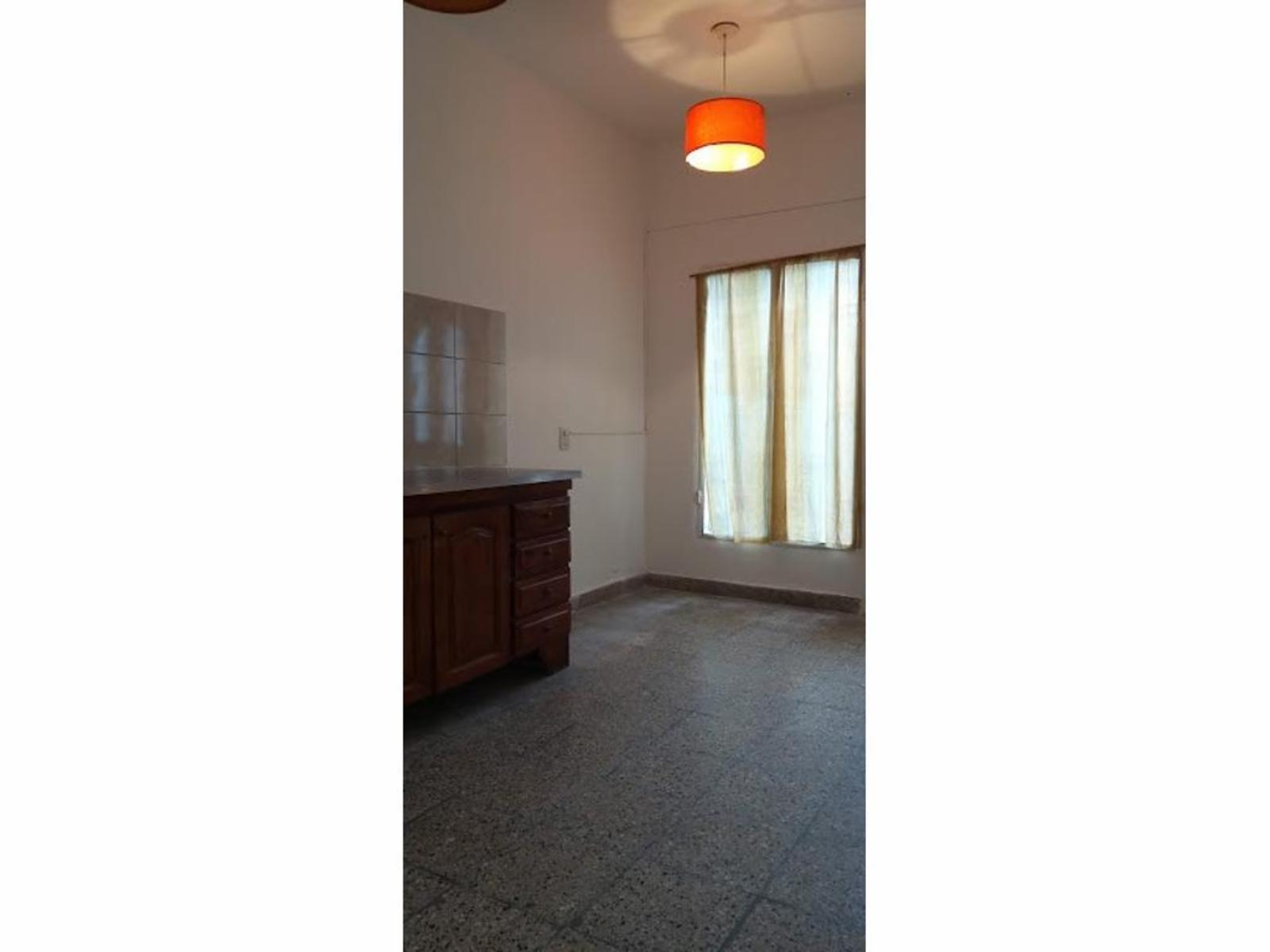 El Jilguero 300 · Moreno — foto 18