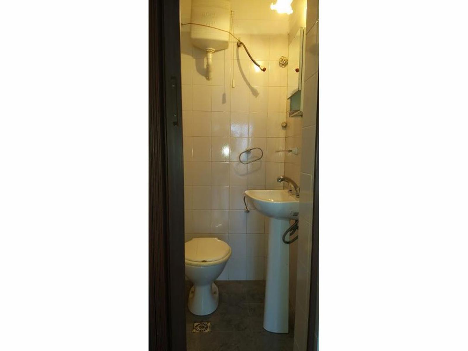 El Jilguero 300 · Moreno — foto 28