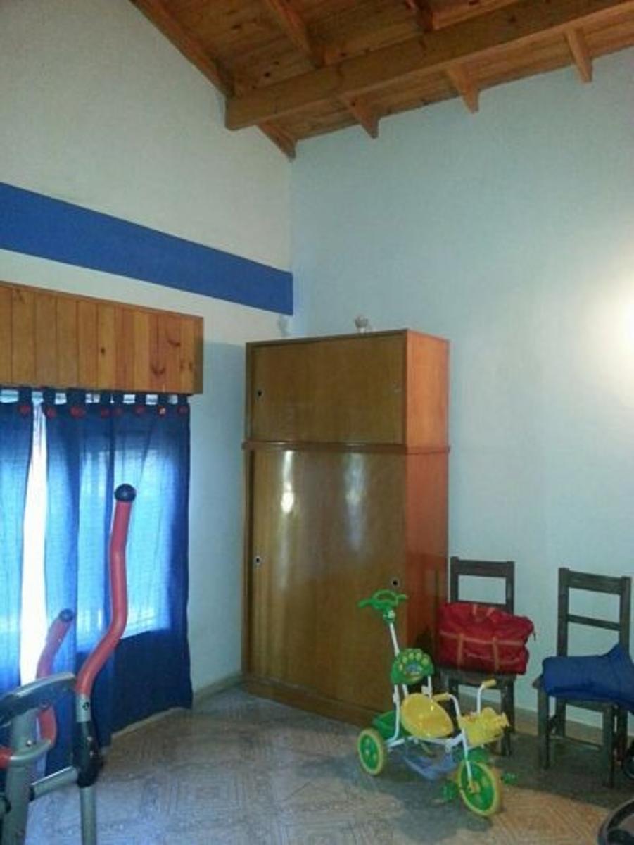 Hipolito Yrigoyen · Florencio Varela — foto 12