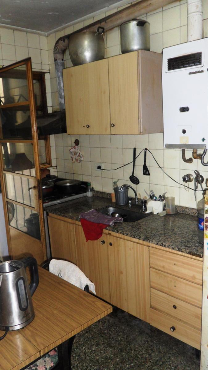 GOBERNADOR IRIGOYEN 100 · Lanús — foto 4