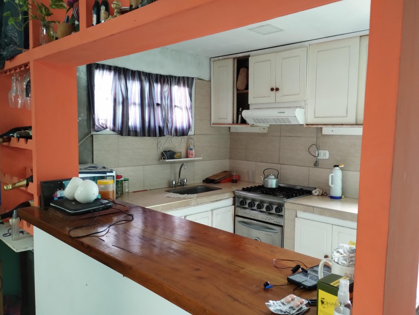 Mazzini 1102, Glew. · Almirante Brown — foto 3