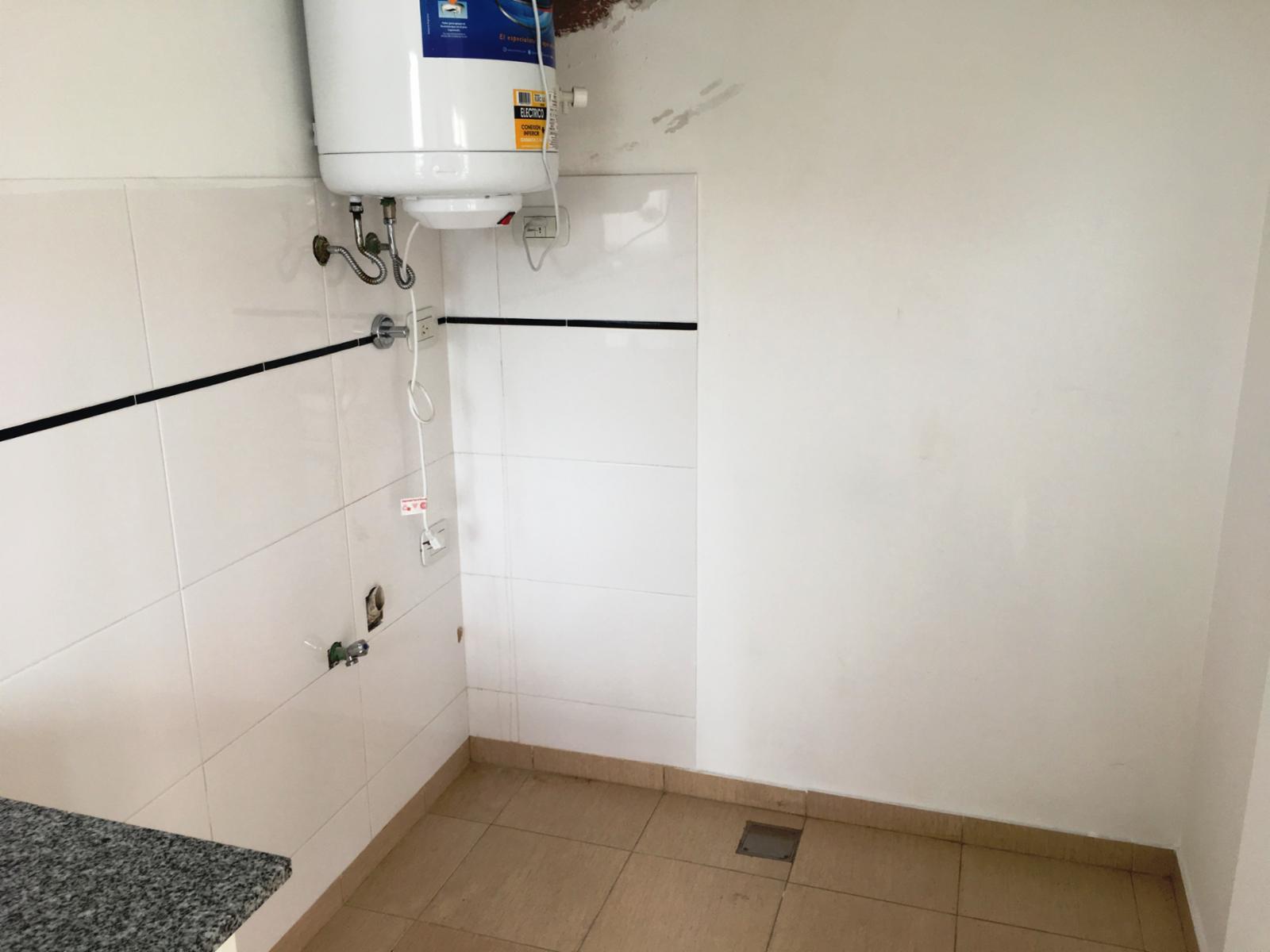Pellegrini 500 · Morón — foto 11