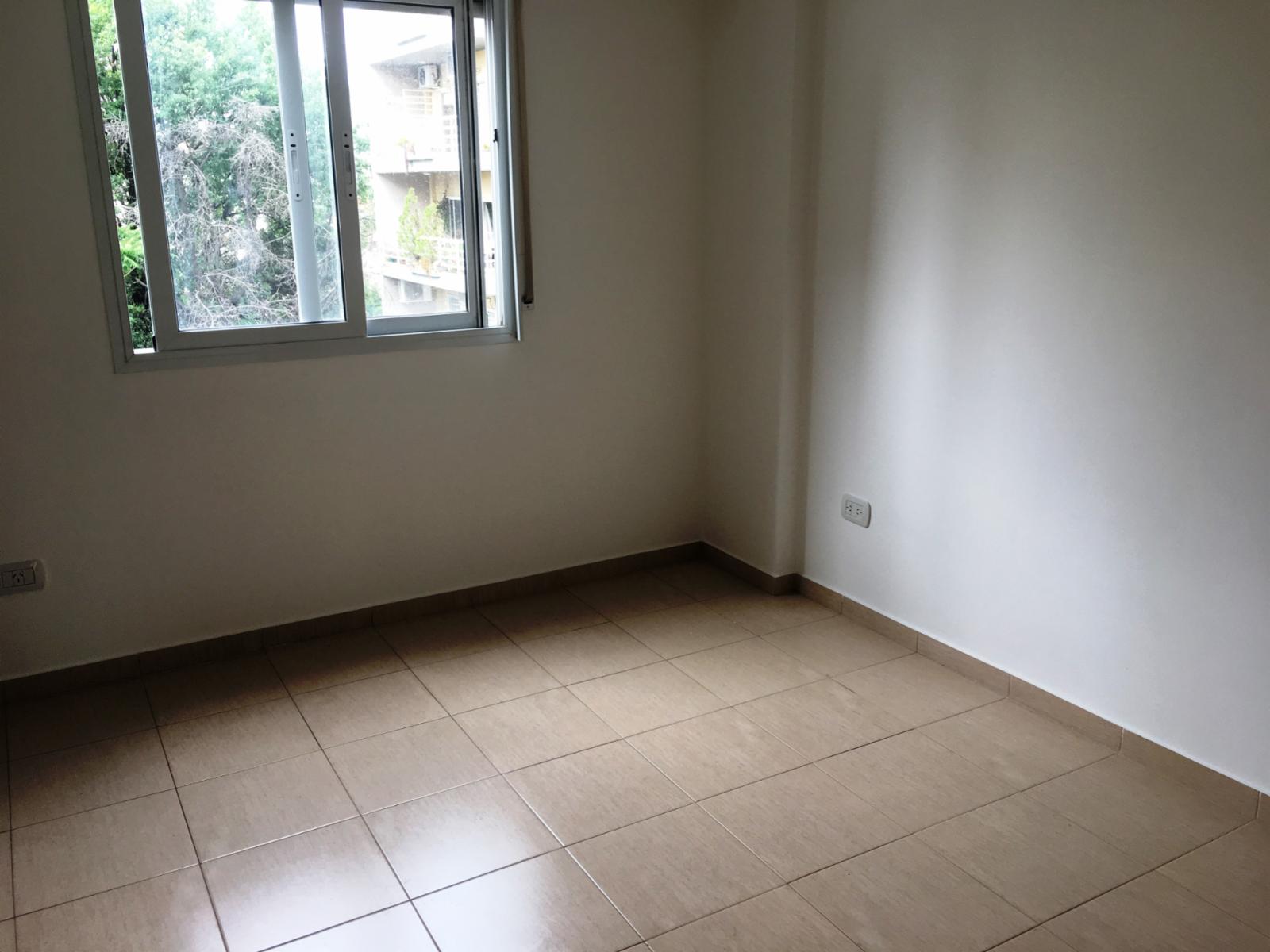 Pellegrini 500 · Morón — foto 4