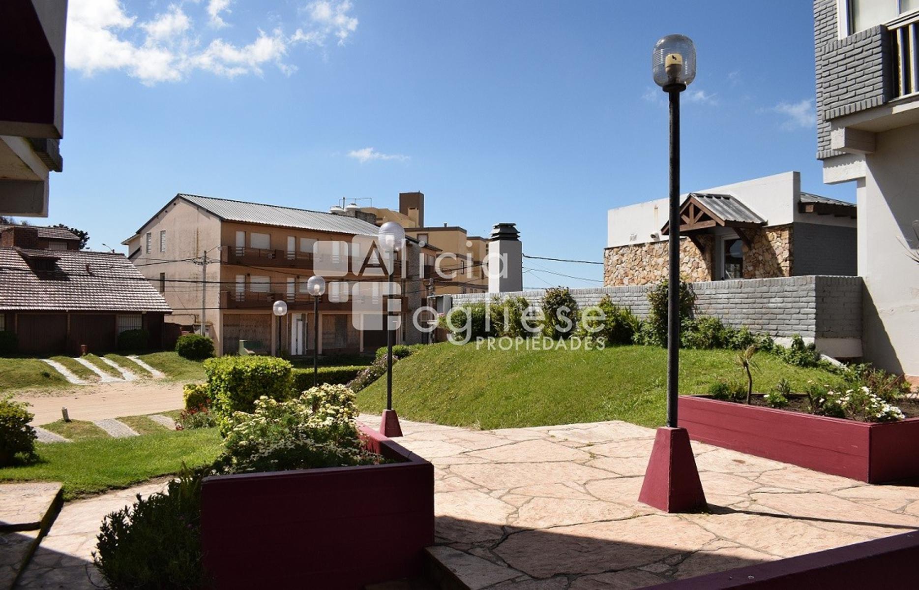 Avenida 1 y Paseo 129 · Villa Gesell — foto 14