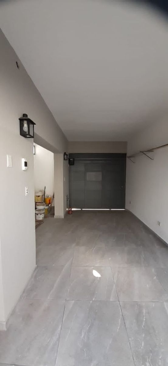 Lagleize 326 · Morón — foto 16