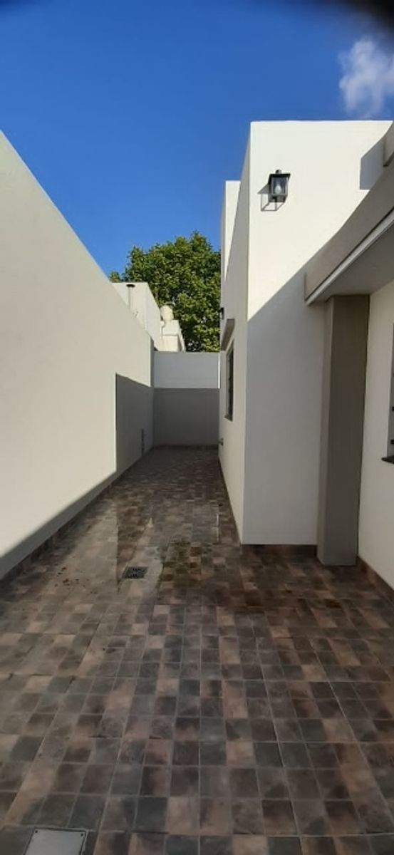 Lagleize 326 · Morón — foto 18