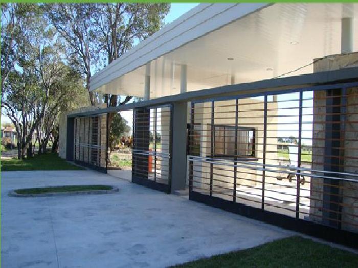 Barrio Cerrado Los Troncos · Berazategui — foto 3