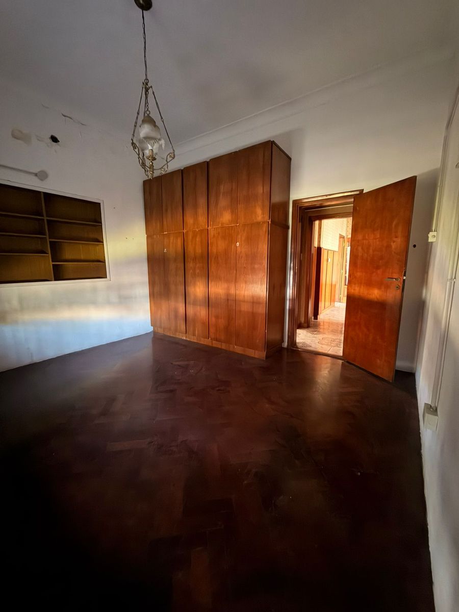 CAPELLA 402 · Morón — foto 4