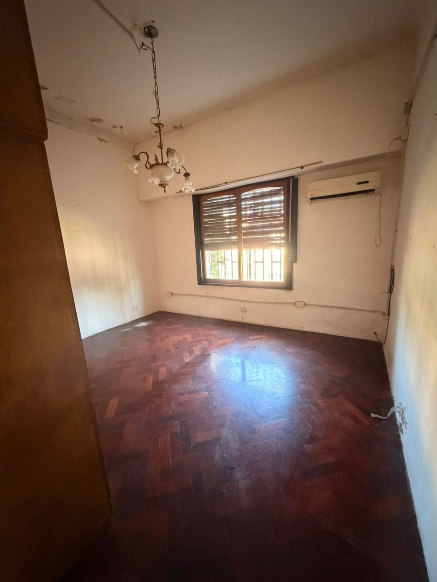 CAPELLA 402 · Morón — foto 8