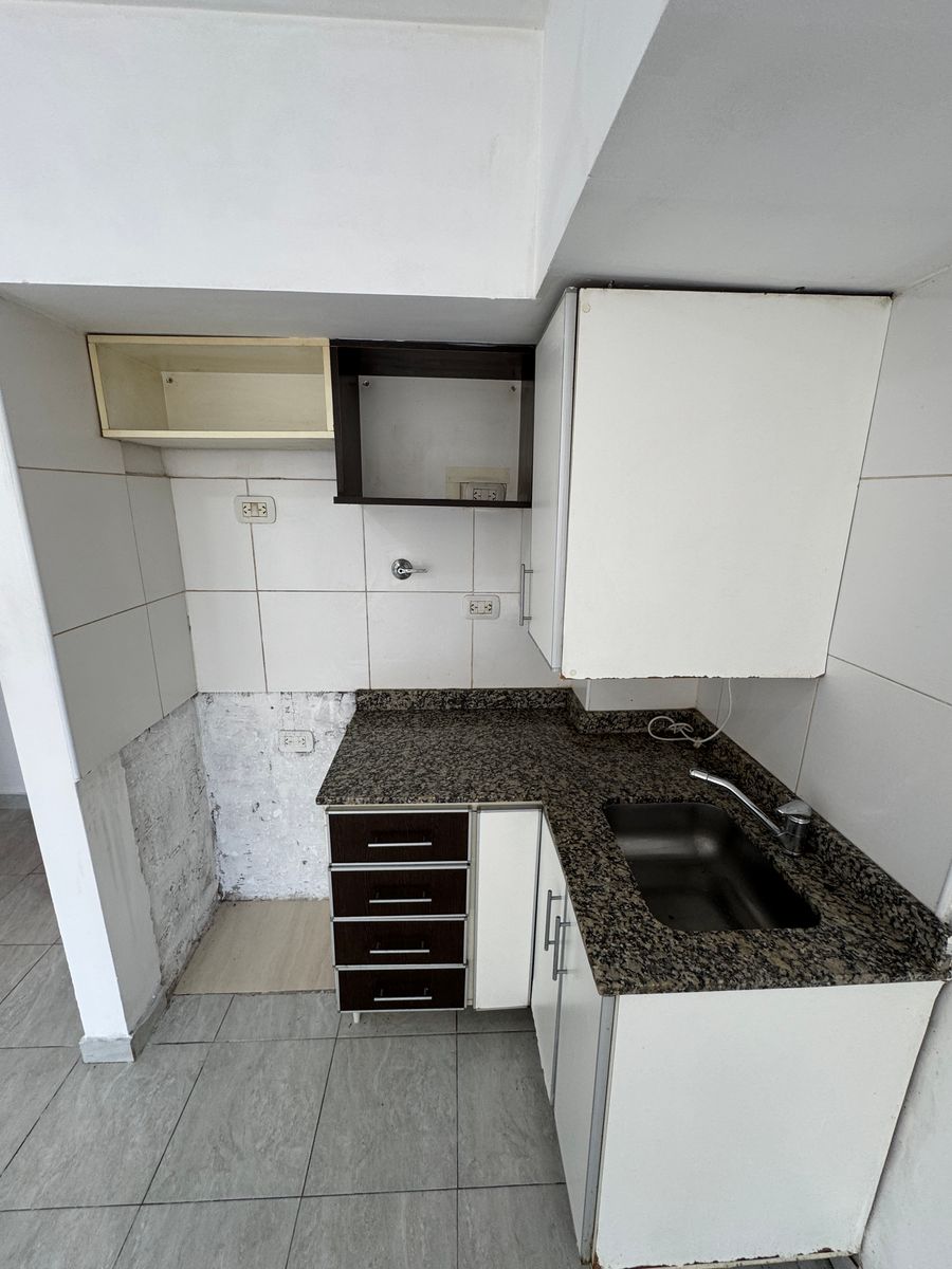 Roma 2424 · Lanús — foto 16