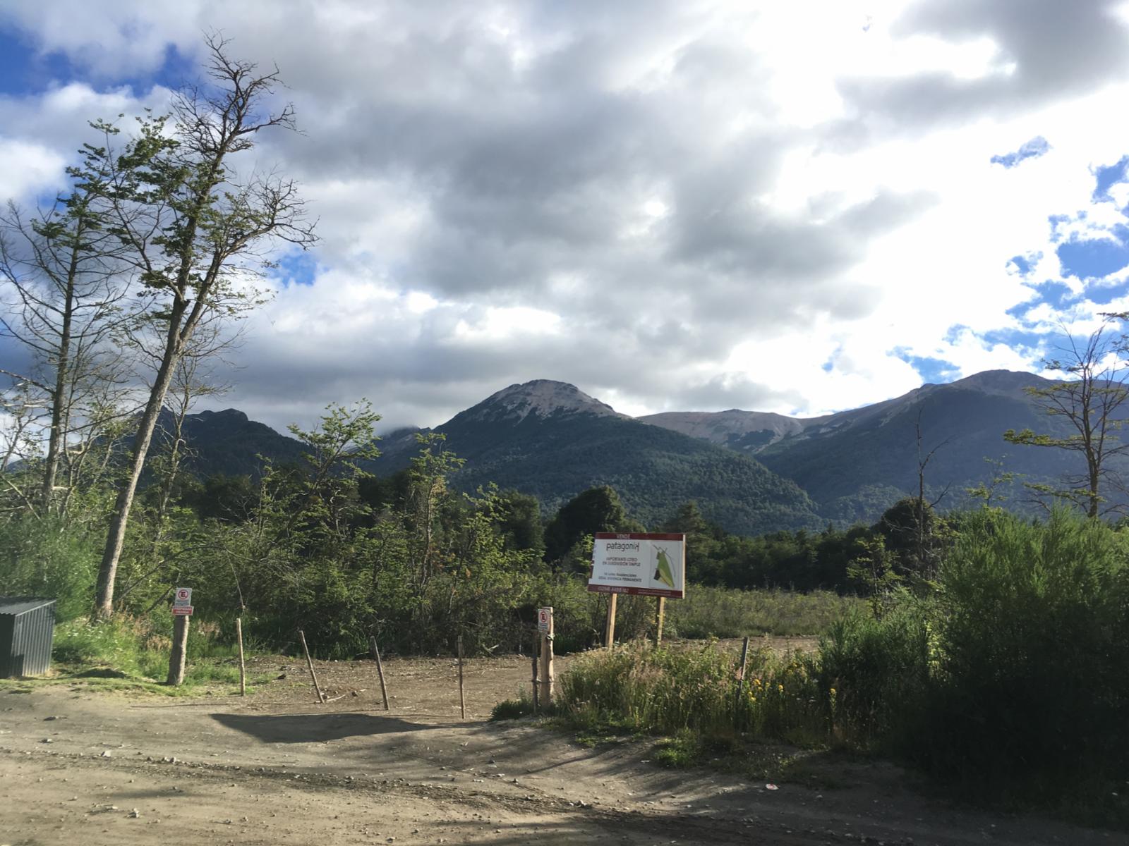 Lote en Tres Cerros Ruta 40 (Av. Siete Lagos)  1275,35 m2
