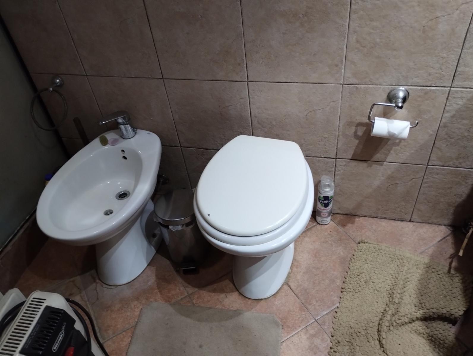 Butler casi Cane, Glew, Almirante Brown. · Almirante Brown — foto 12