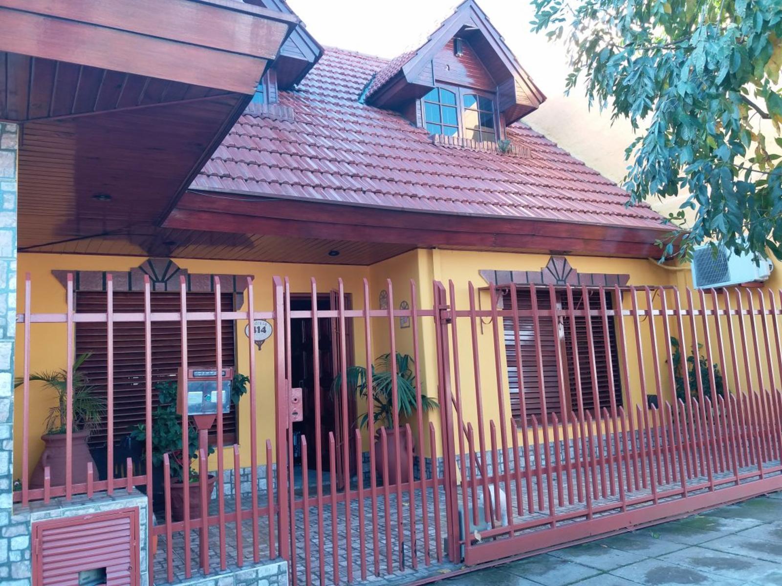 Manuela Pedraza · Hurlingham — foto 21