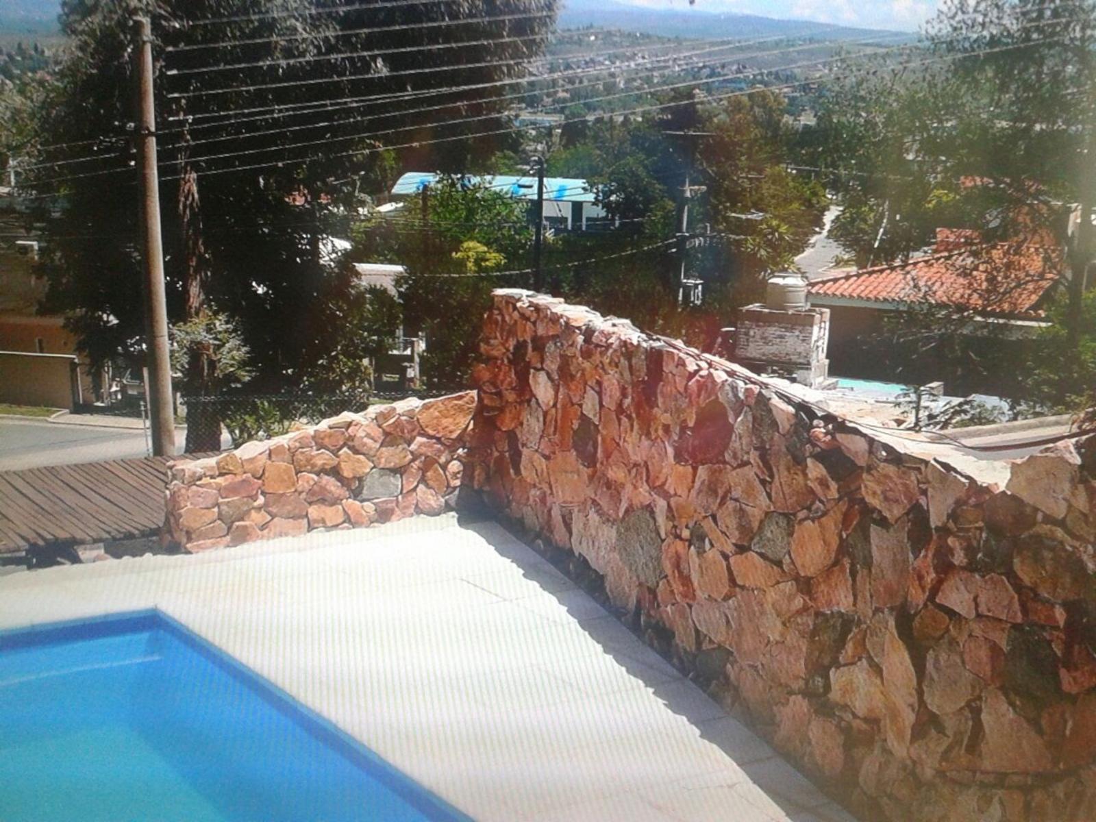 DEPARTAMENTO PARA 4 PERSONAS CON PILETA. QUINCHO Y HERMOSA VISTA PANORAMICA