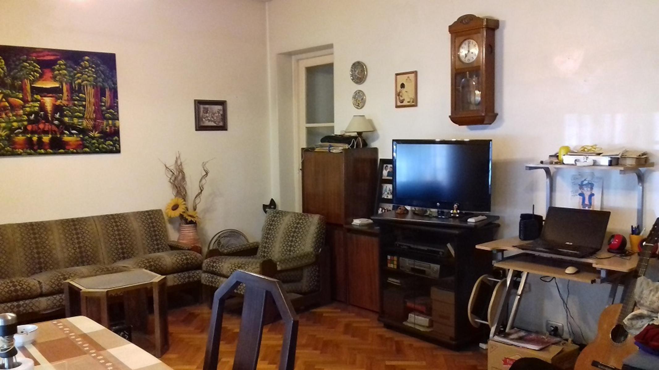 Cnel. R. L. Falcón al 3200 · Floresta — foto 4
