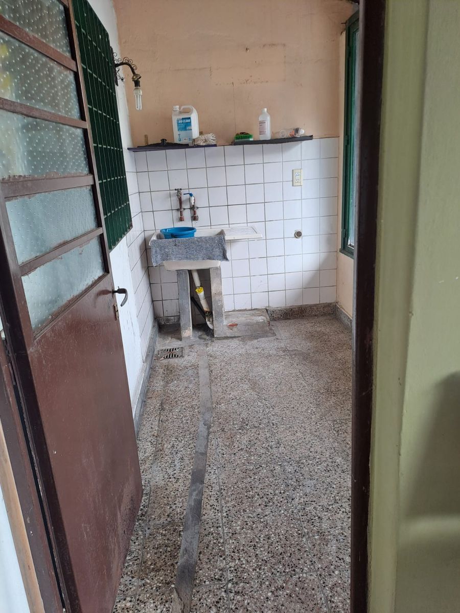 PASTOR LACASA AL 1100 · La Matanza — foto 31