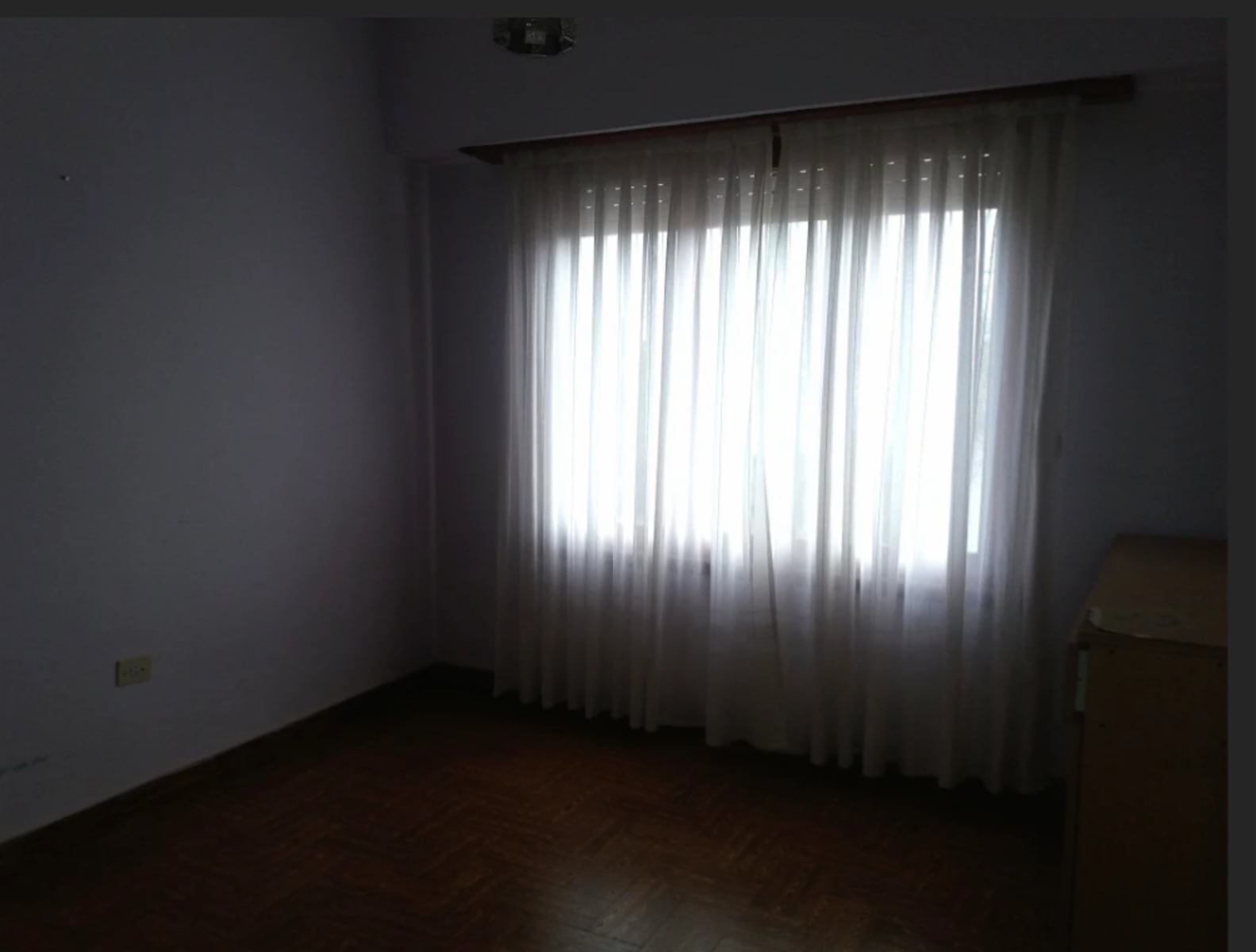 VENDO CASA CON LOCAL COM. (AV. SAN MARTIN ESQ 6 DE SEPT) SAN CAYETANO · San Cayetano — foto 4