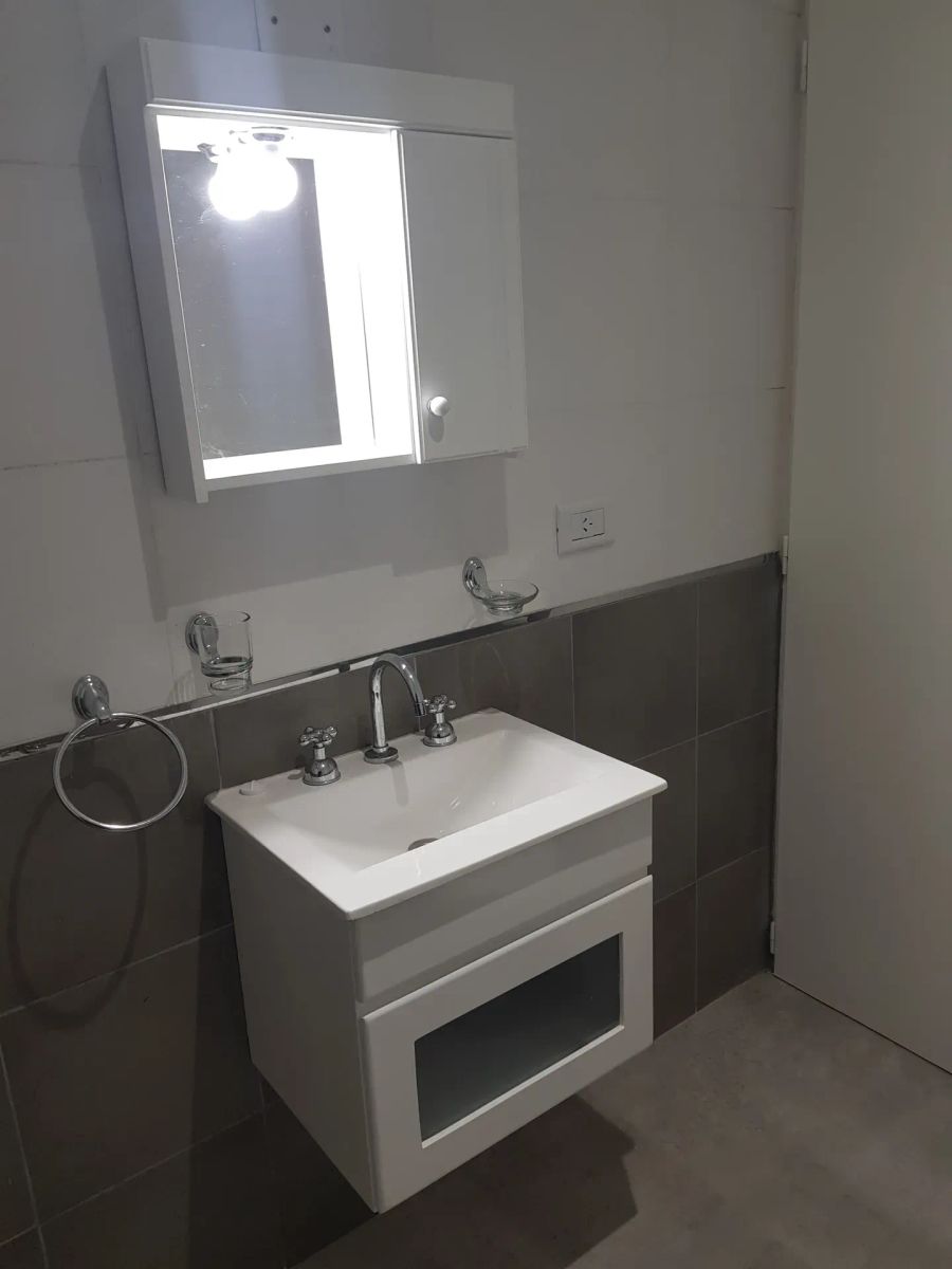 Gral. Bartolomé Mitre 2400 · Morón — foto 12