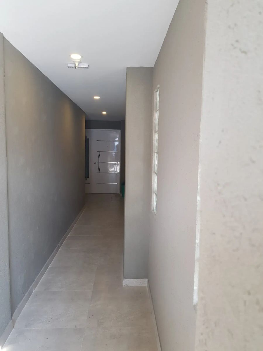 Gral. Bartolomé Mitre 2400 · Morón — foto 14