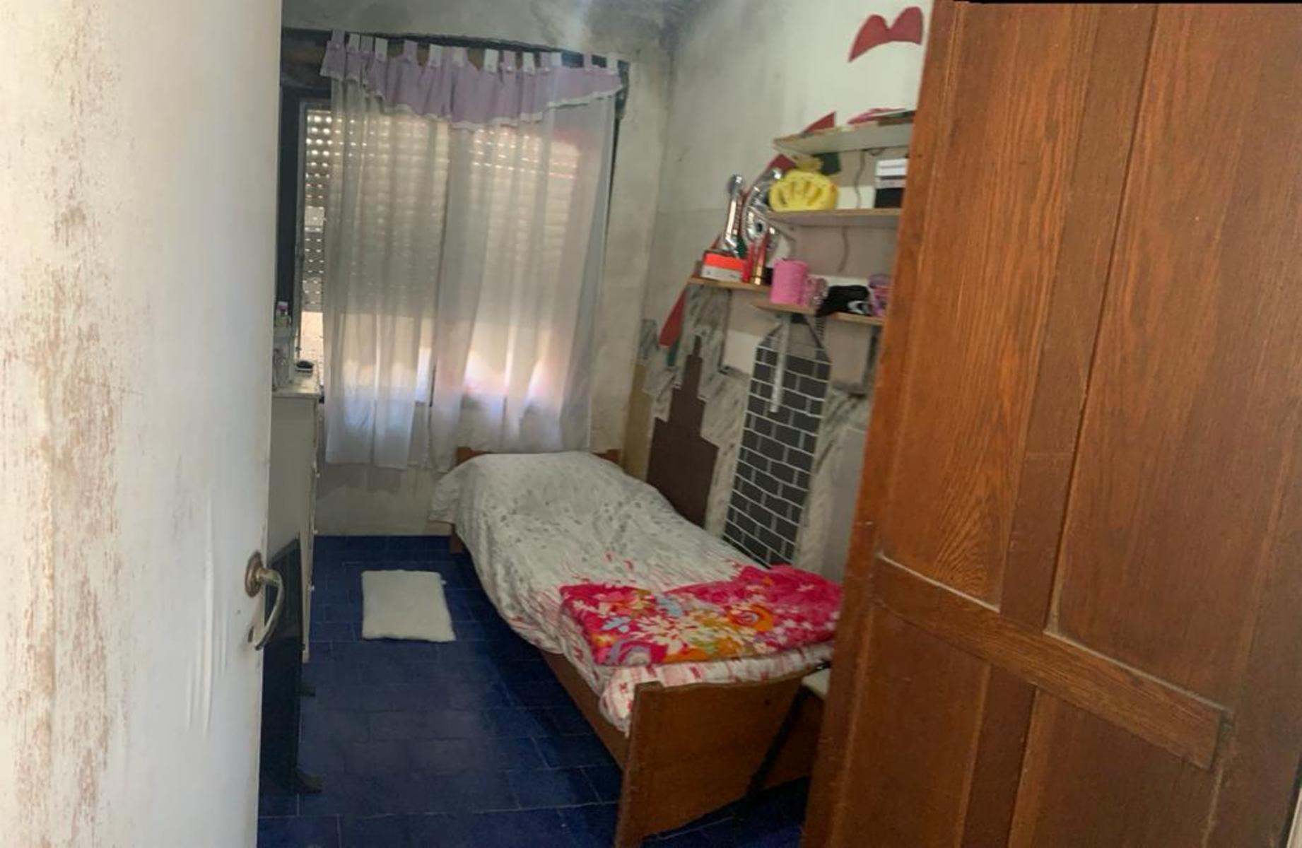 CARLOS ECHAGUE AL 800 · Tres De Febrero — foto 4