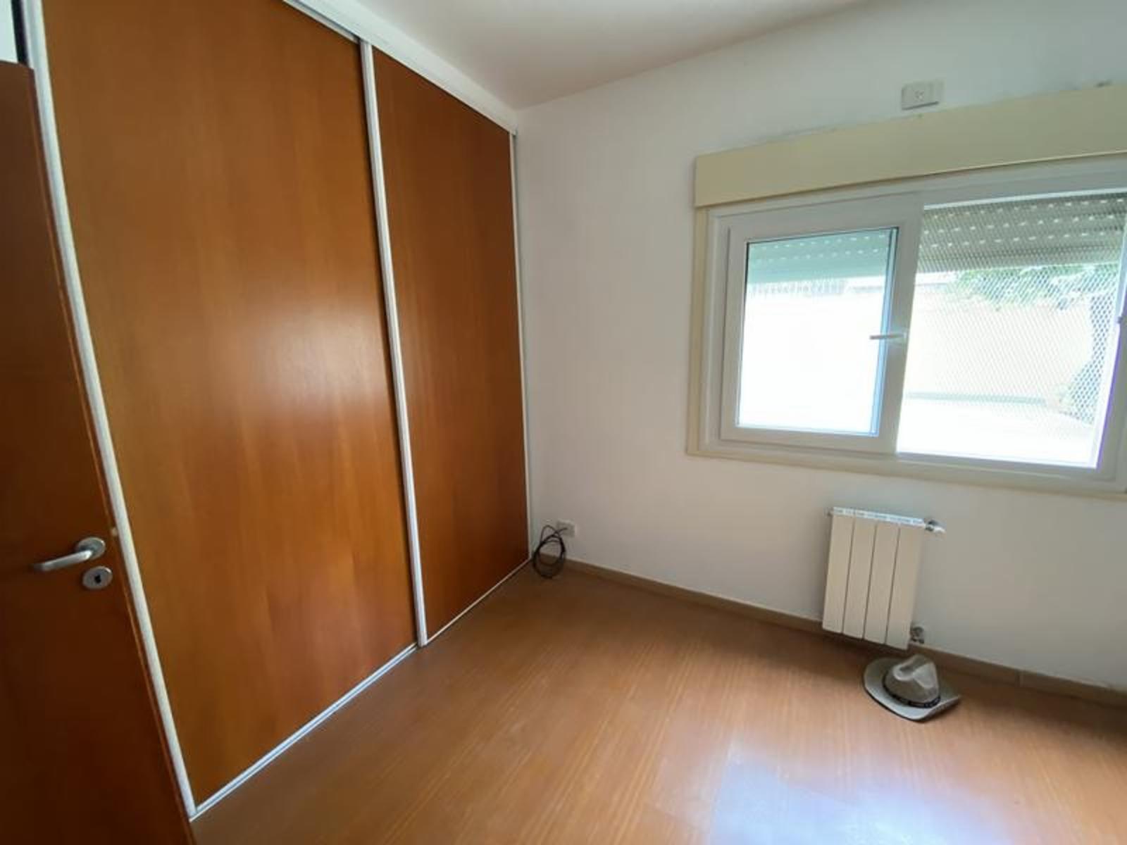 Gascón 32 · Lomas De Zamora — foto 12