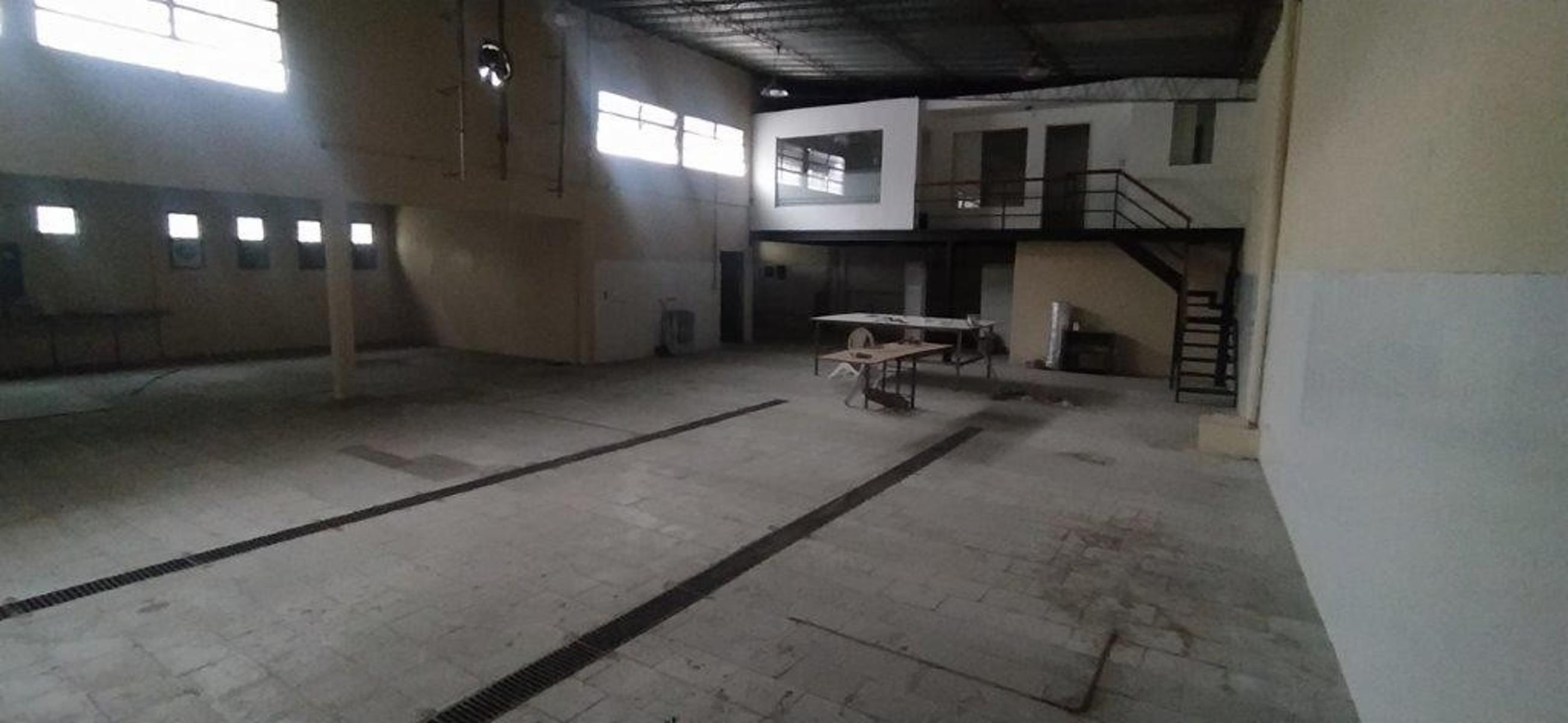 LINCHESTEIN 84 · Lomas De Zamora — foto 7