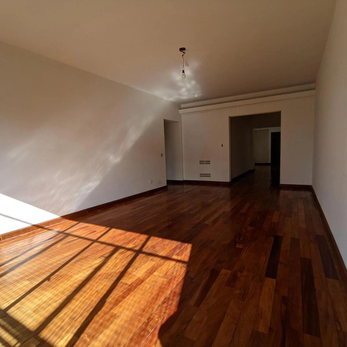 Av. Rivadavia 5300 · Caballito — foto 4