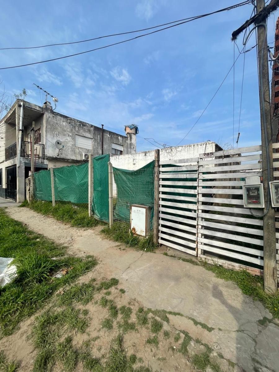 Rodrigo de Triana 785 · San Miguel — foto 15