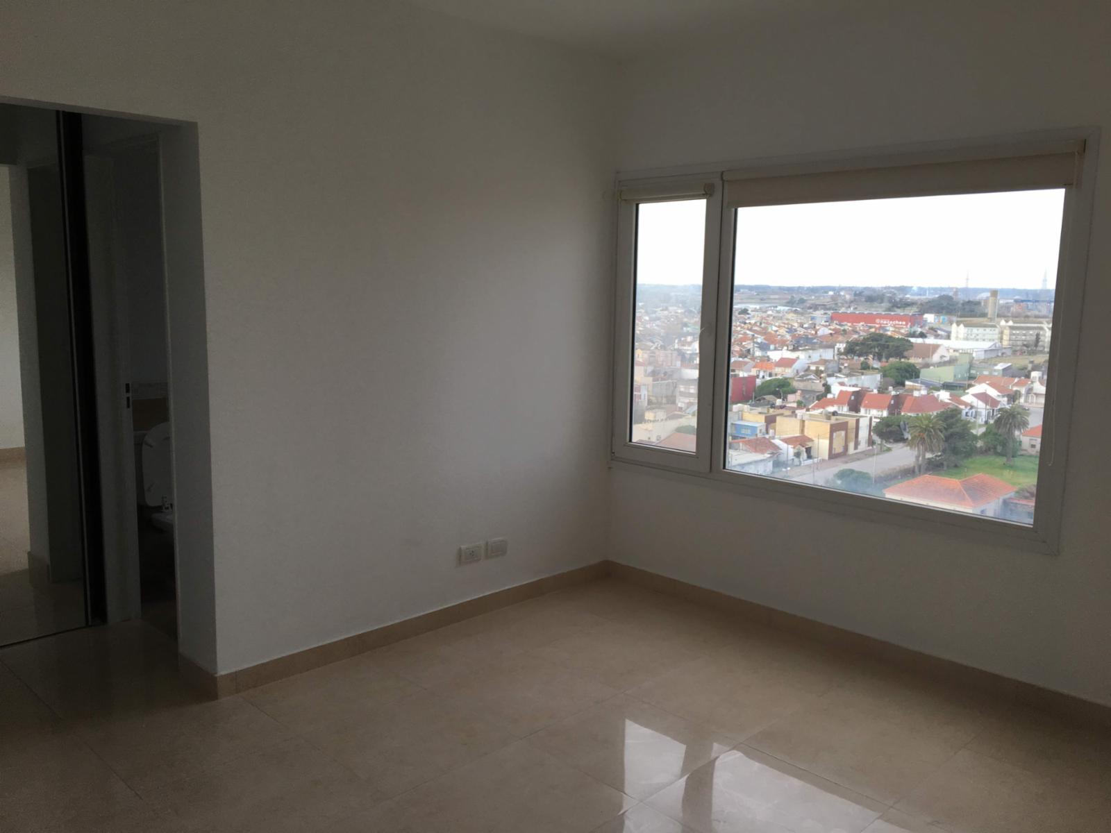 Calle 77 y 2 · Necochea — foto 12