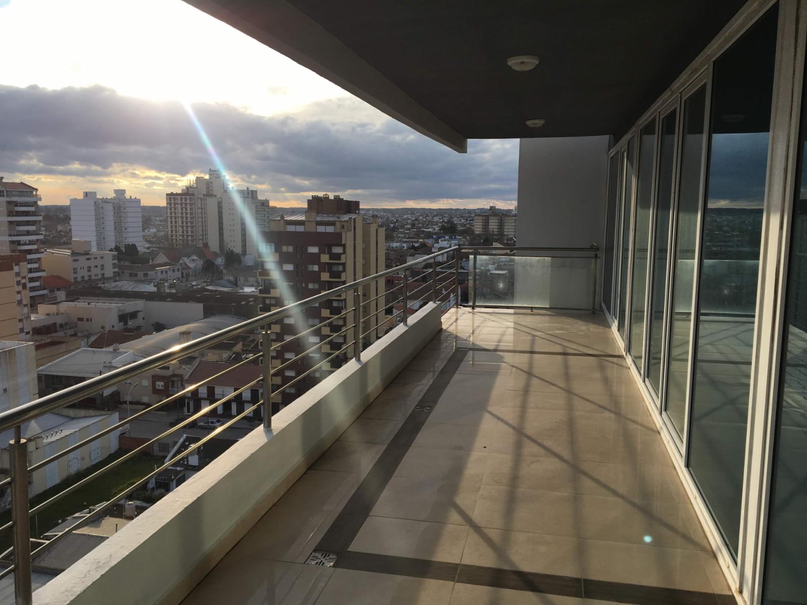 Calle 77 y 2 · Necochea — foto 3
