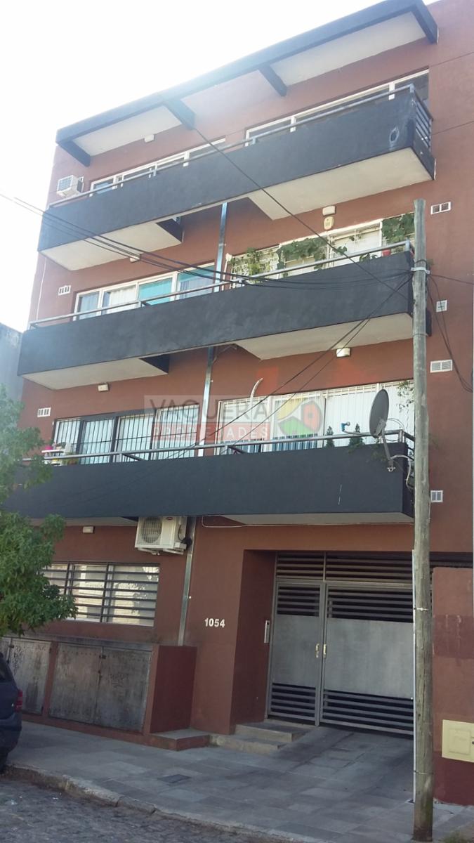 Moderno departamento de 2 ambientes en San Fernando. Libertador al rio.