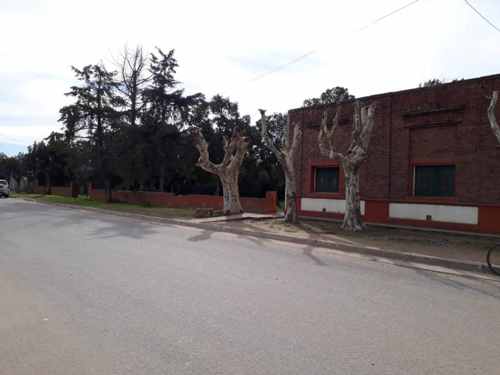 Rivadavia esq. Independencia · General Las Heras — foto 11