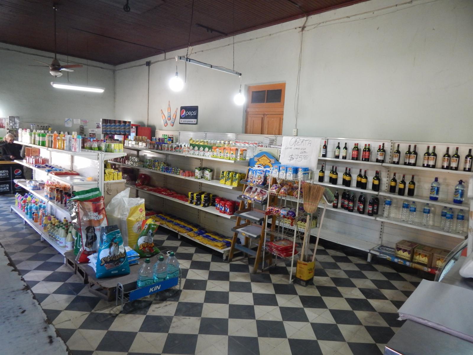 Rivadavia esq. Independencia · General Las Heras — foto 5
