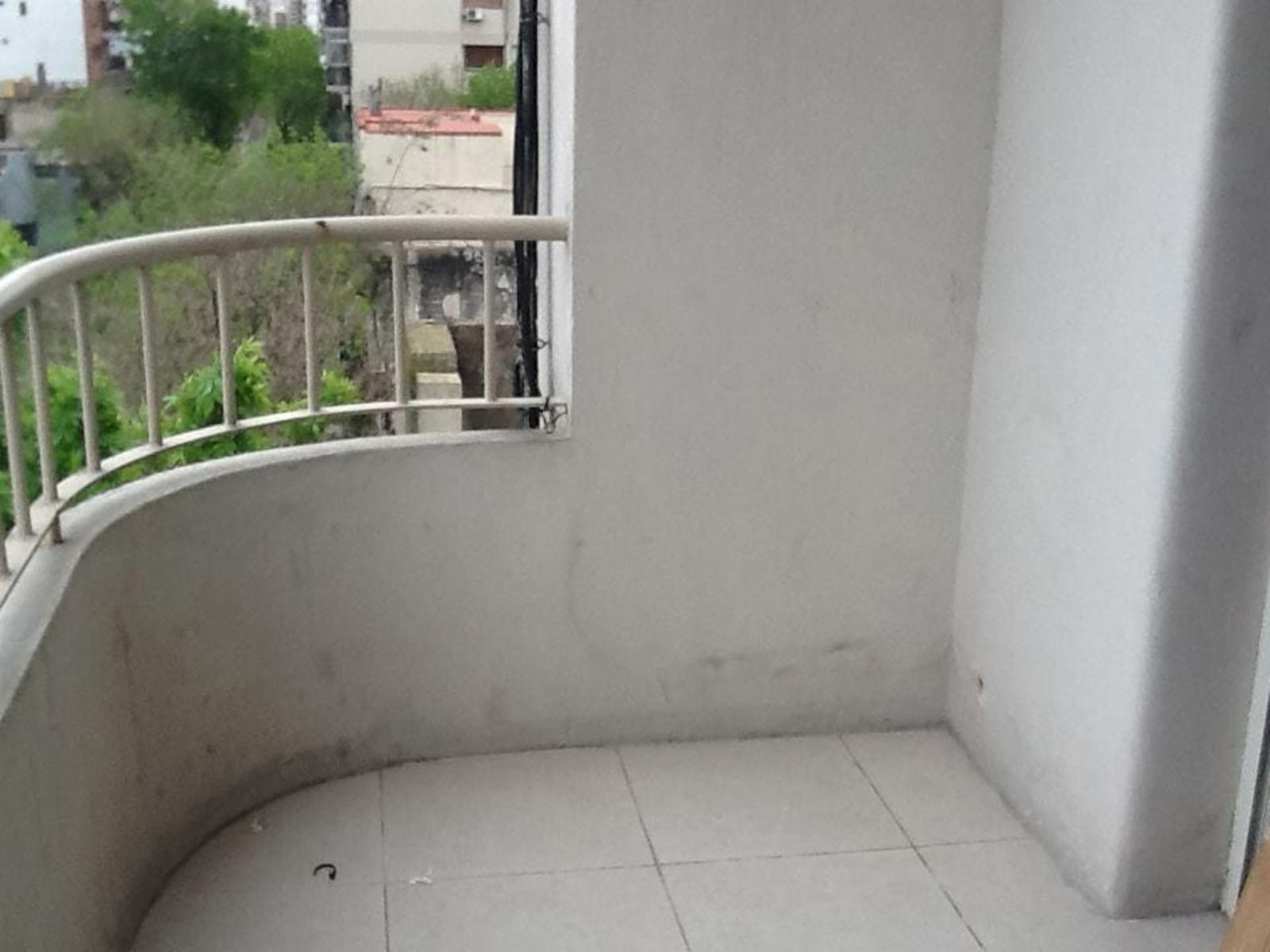 Carlos Calvo 1200 · Monserrat — foto 3