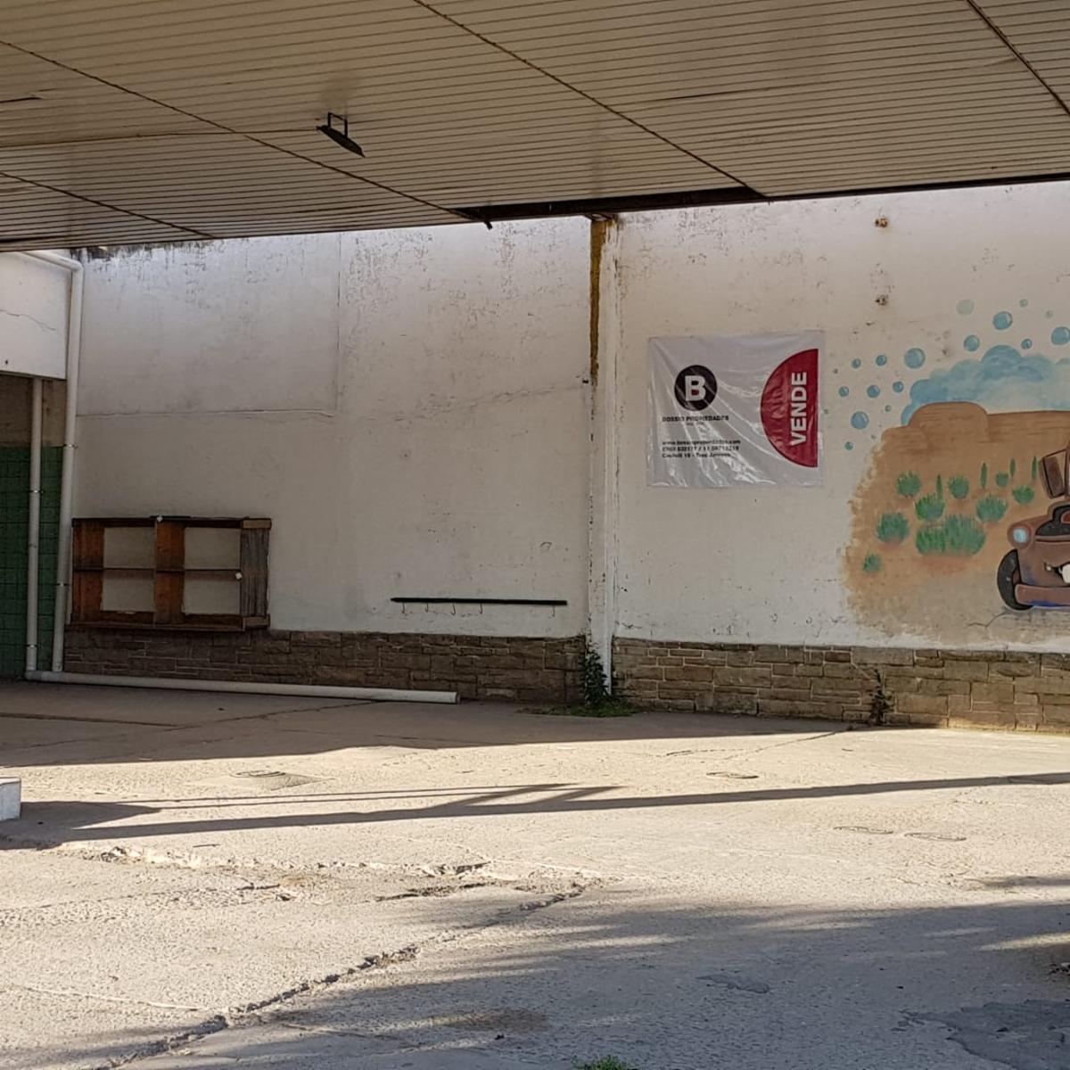 Av Belgrano 300 · Tres Arroyos — foto 4