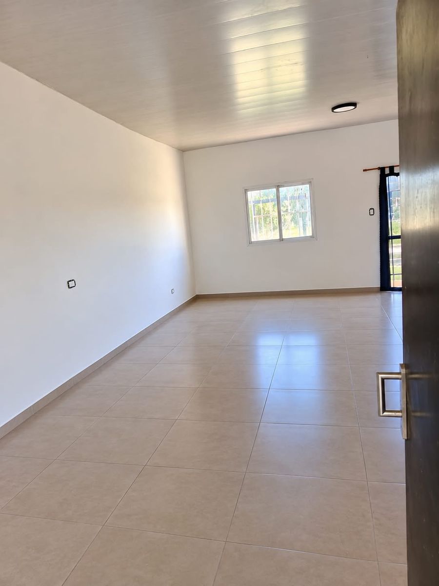 Los robles s /n · La Capital — foto 6