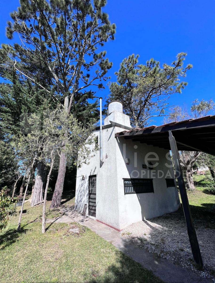 Avenida 5 entre Paseos 126 y 127 · Villa Gesell — foto 14