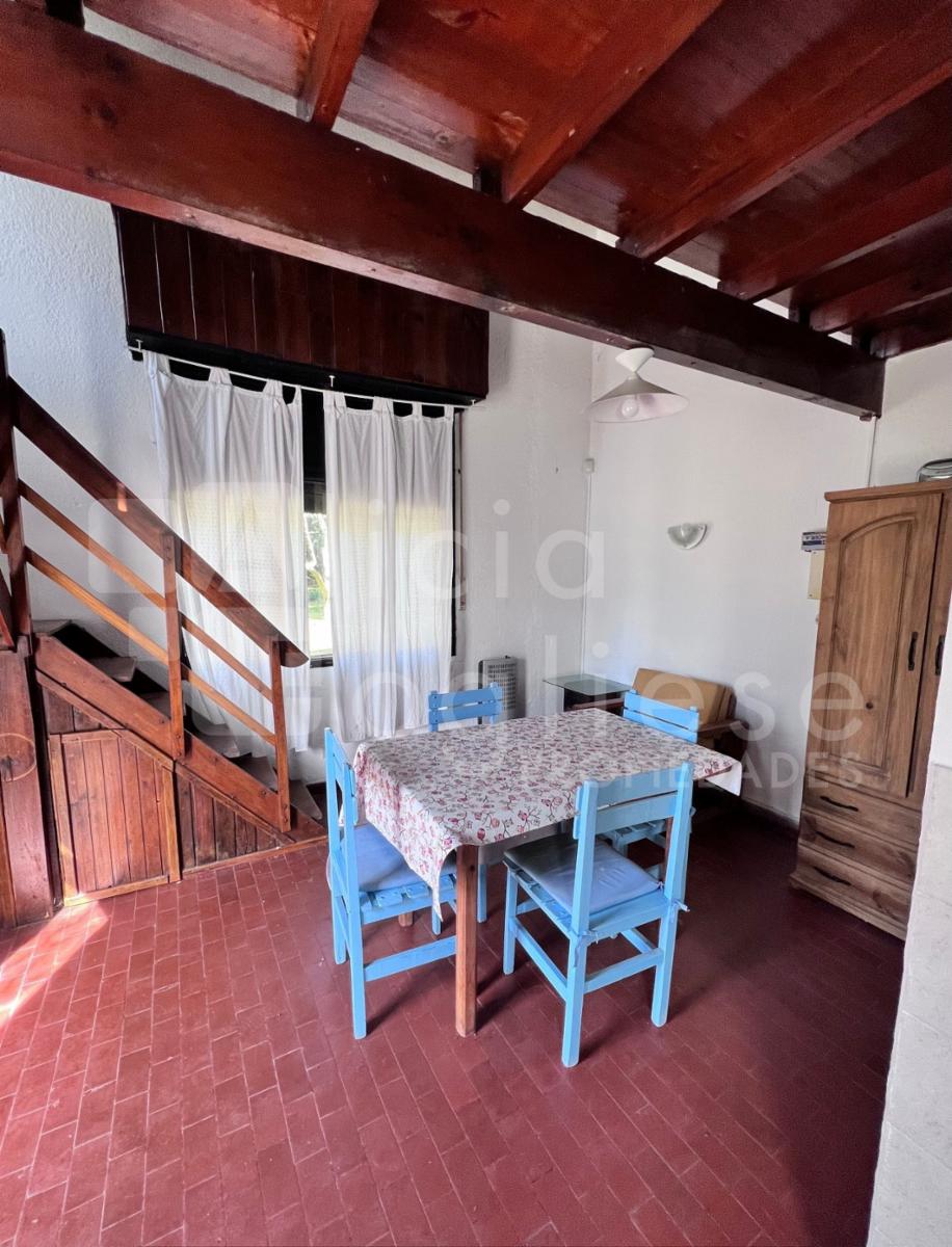 Avenida 5 entre Paseos 126 y 127 · Villa Gesell — foto 8