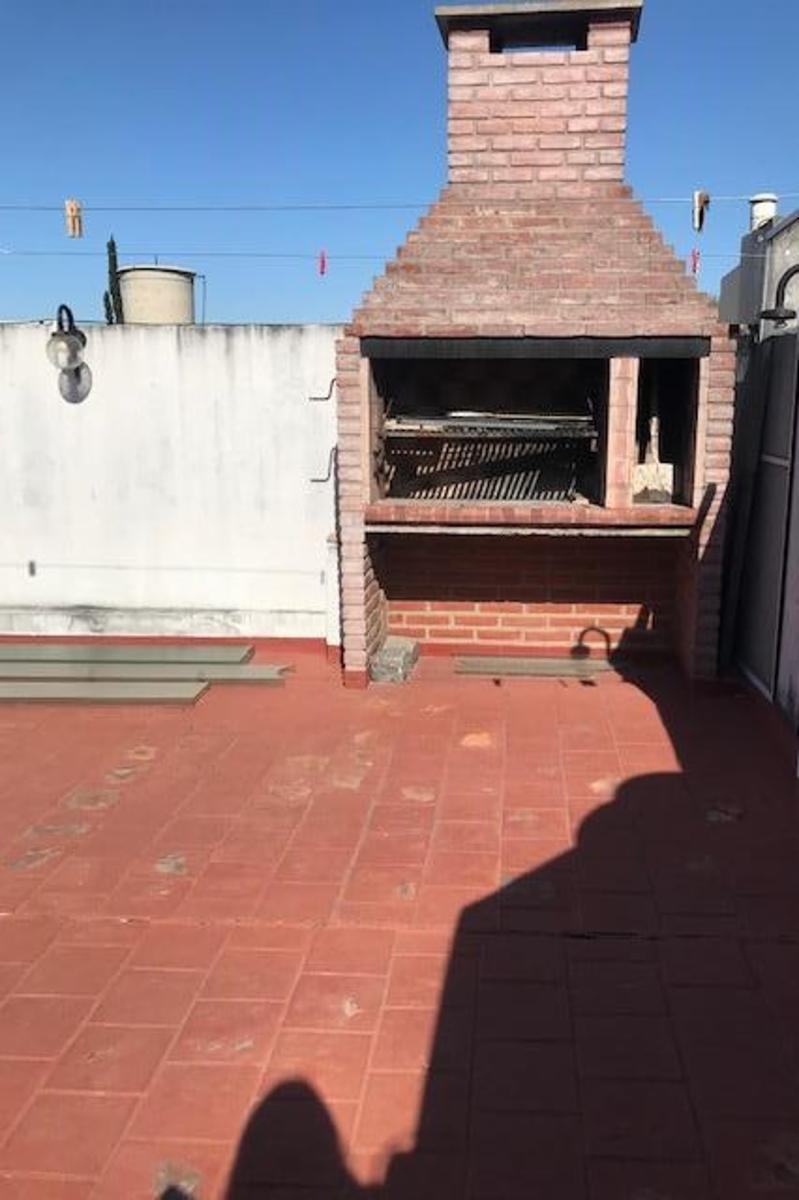 DAMASO LARRAÑAGA 700 · Parque Avellaneda — foto 22