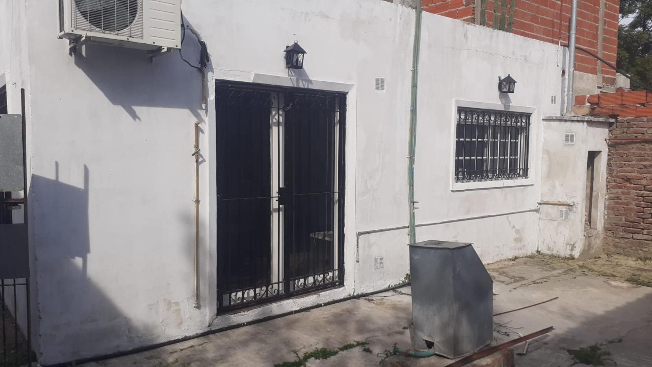 DOMINGO PALMERO 3283 CASTELAR · Morón — foto 3