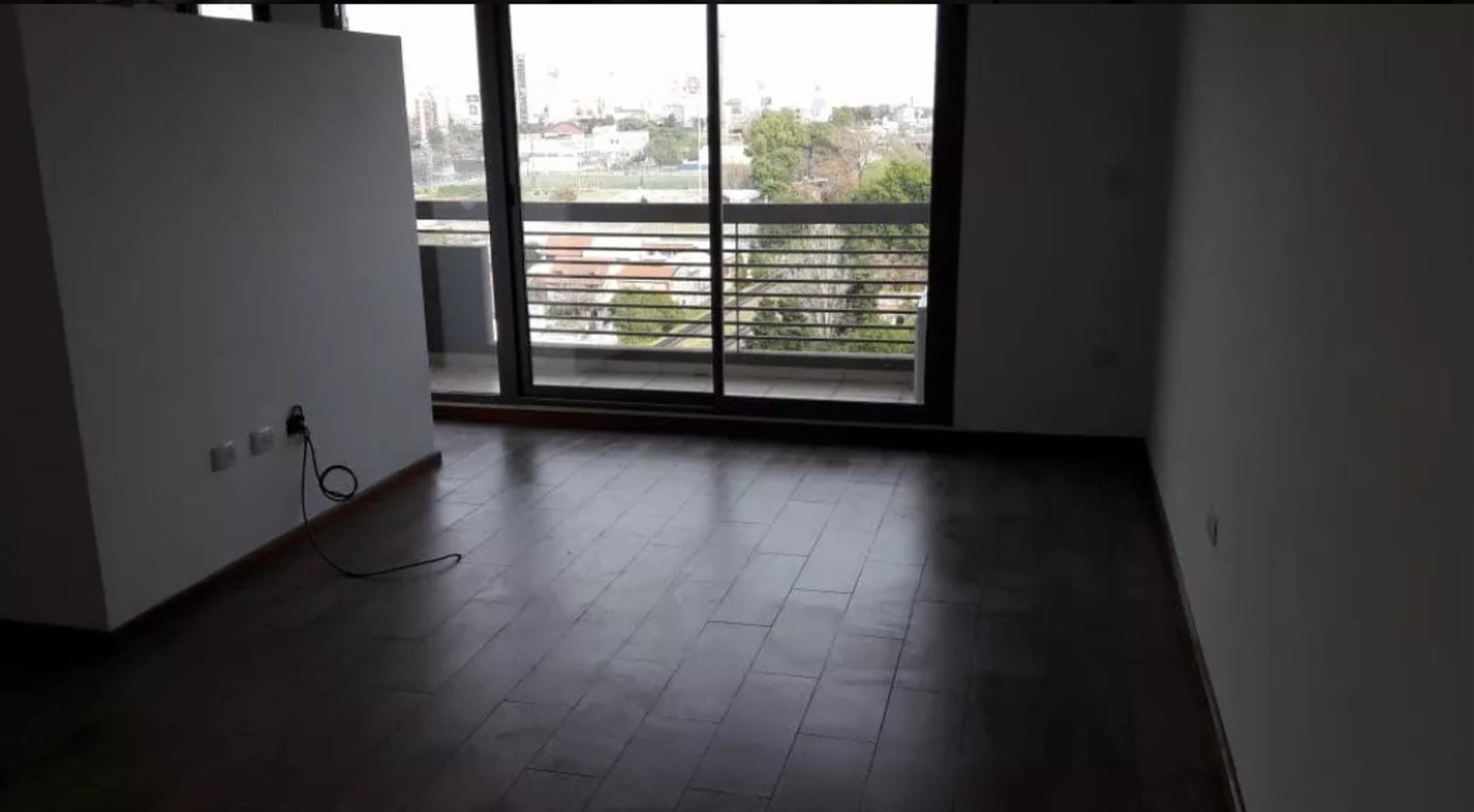 Aristobulo Del Valle 700 · Vicente López — foto 9