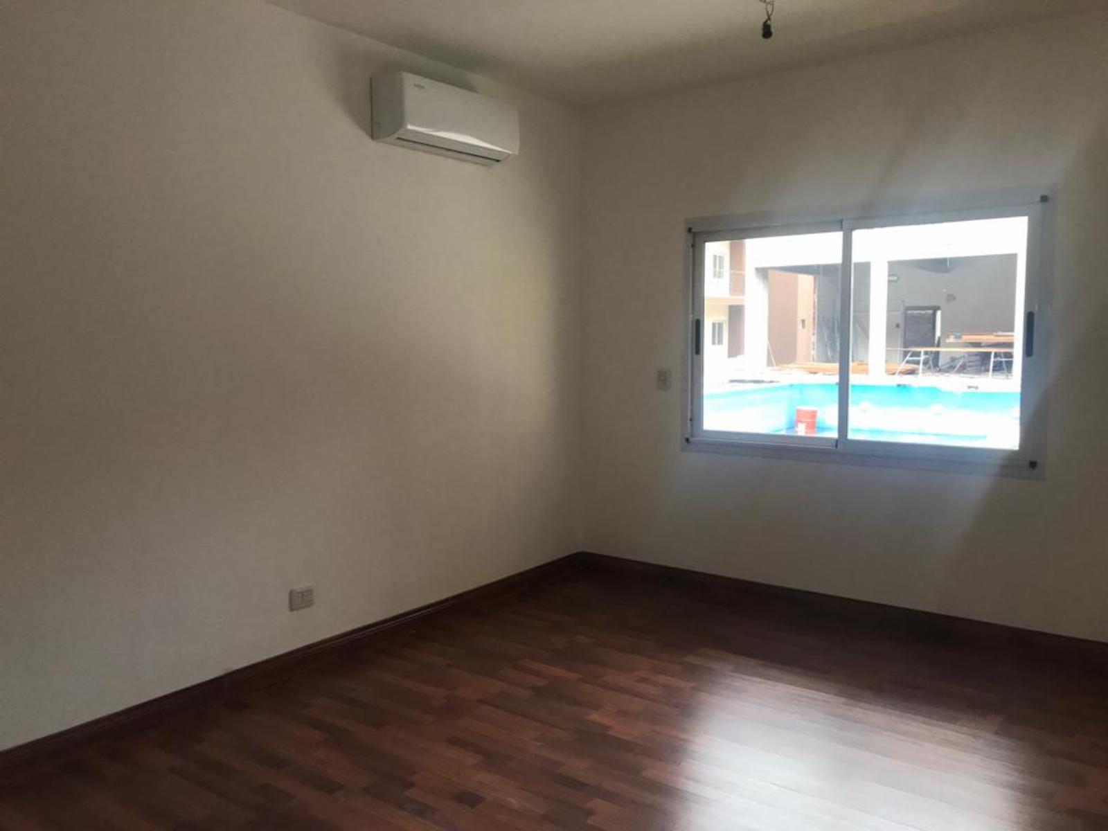 Córdoba 2800 · Moreno — foto 3