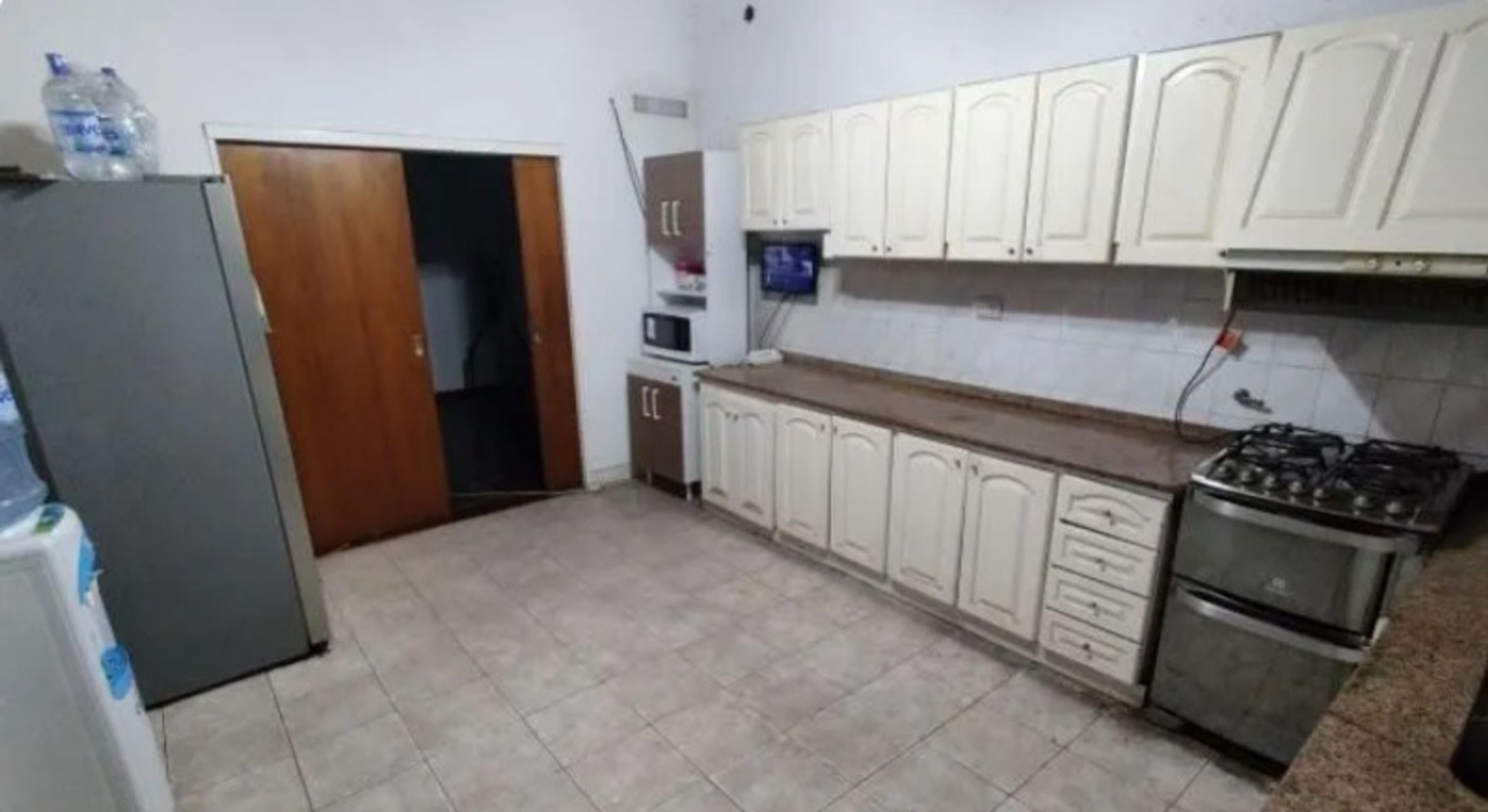 Sucre 849 · Morón — foto 9