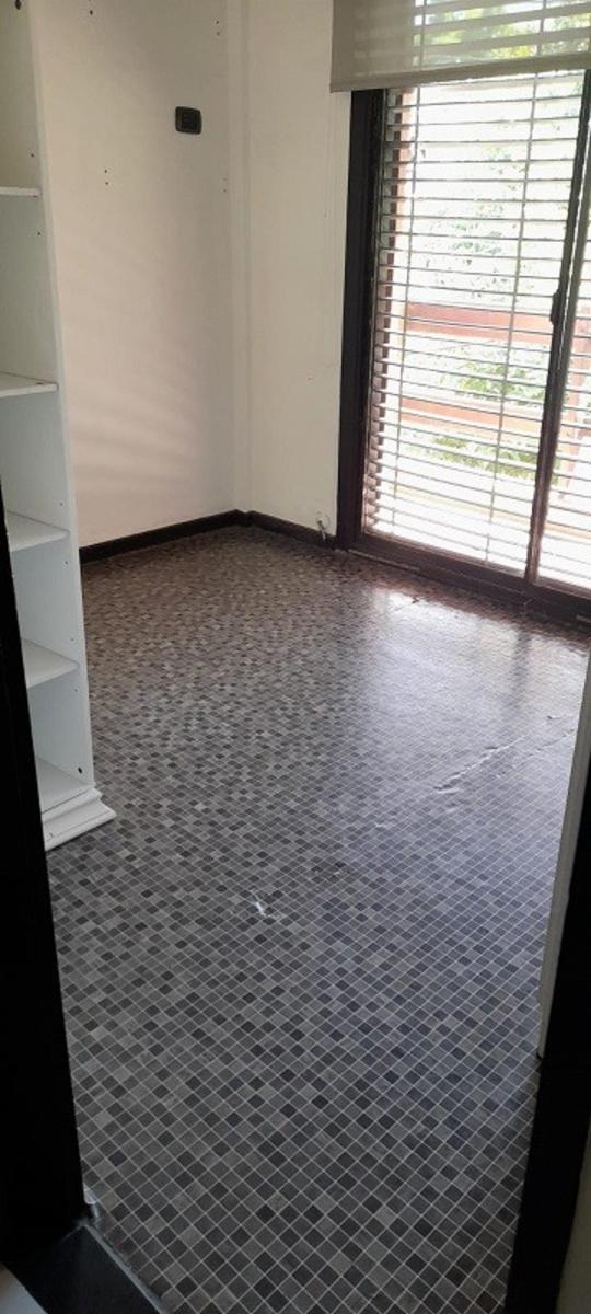 Tucumán 1005 · Merlo — foto 11