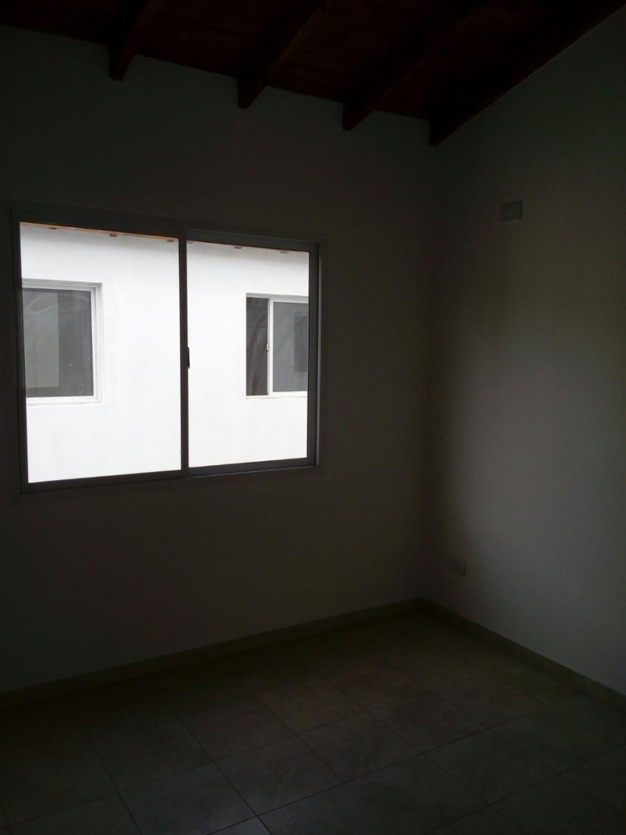Venta departamento dos ambientes con espacio vehicular, San Miguel