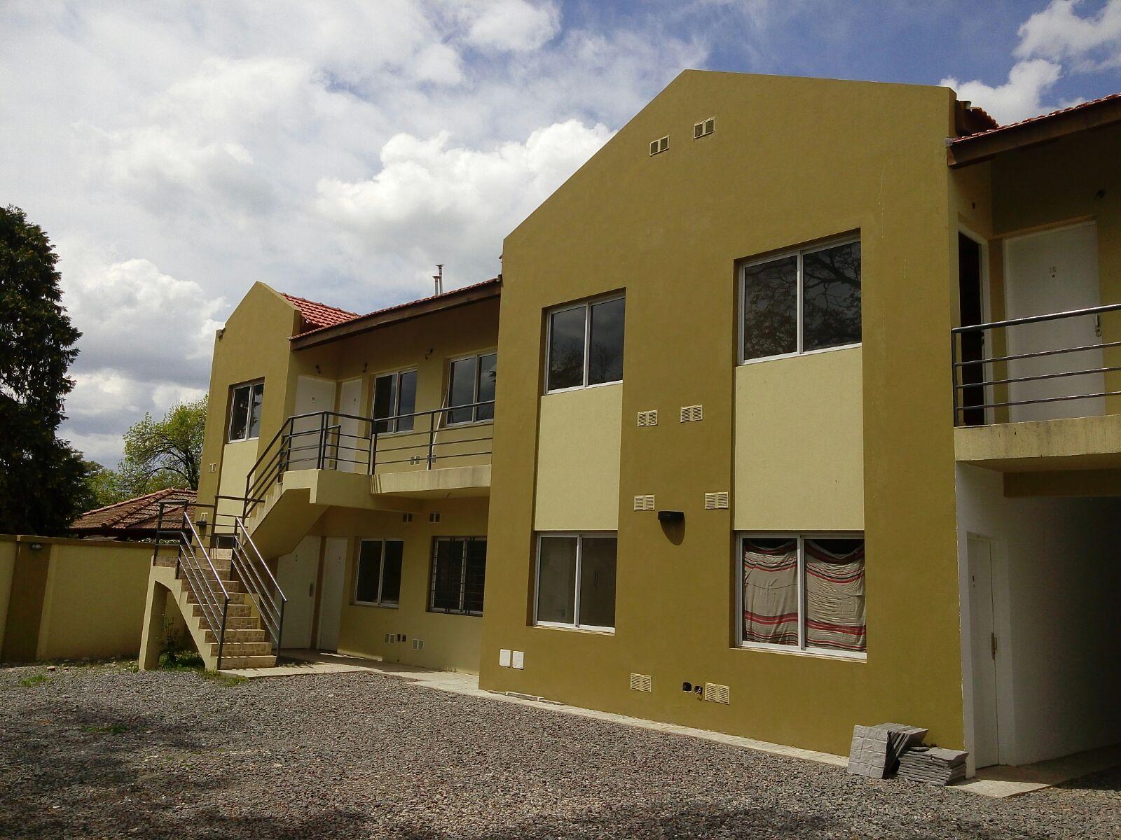 Pringles 351 · San Miguel — foto 3