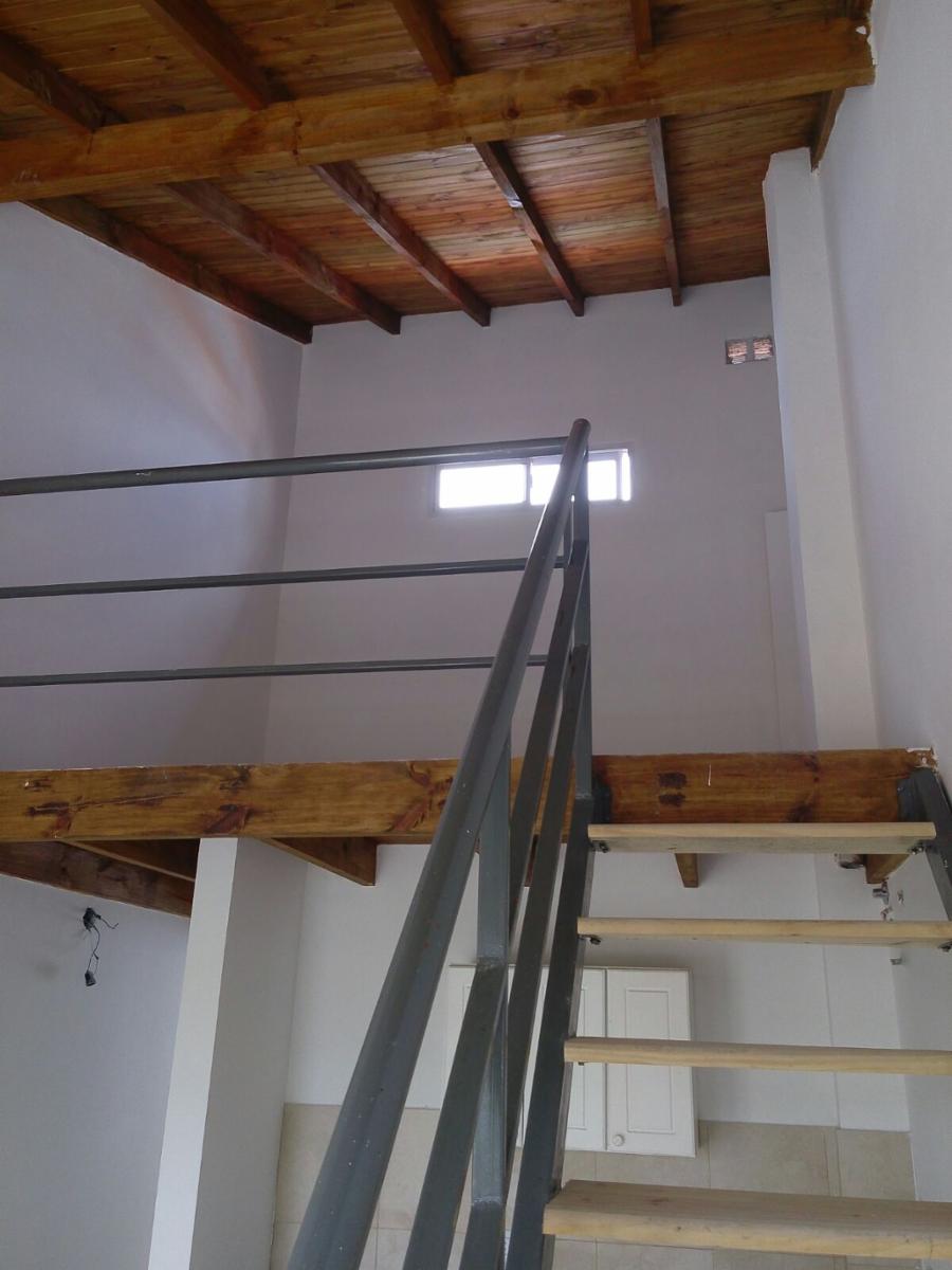 Pringles 351 · San Miguel — foto 6