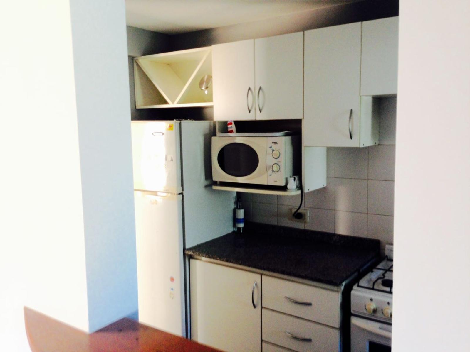 APARTAMENTOS DEL CAMPUS · Pilar — foto 6