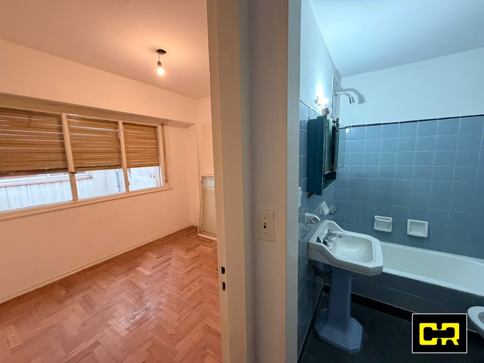JOAQUIN V GONZALEZ 548 · Floresta — foto 22
