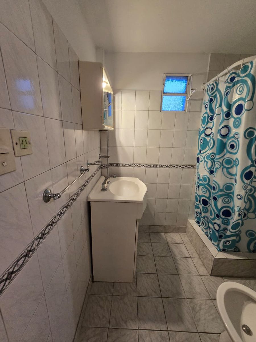 BOULEVARD BUENOS AIRES 1091 DPTO A - COCHERA - · Esteban Echeverría — foto 6